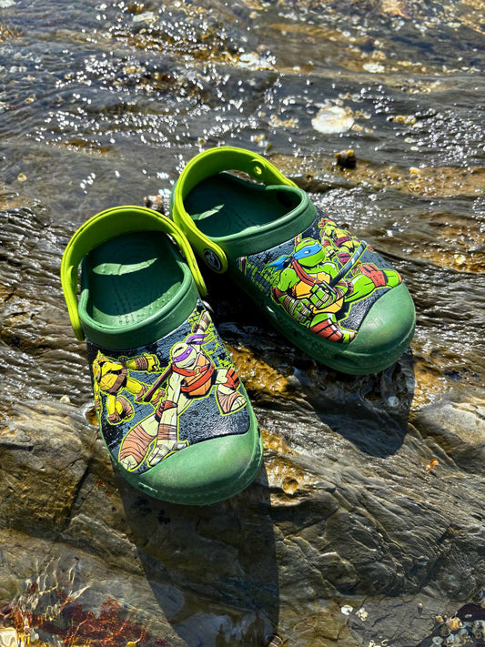 Ninja Turtles Crocs Size 27/28